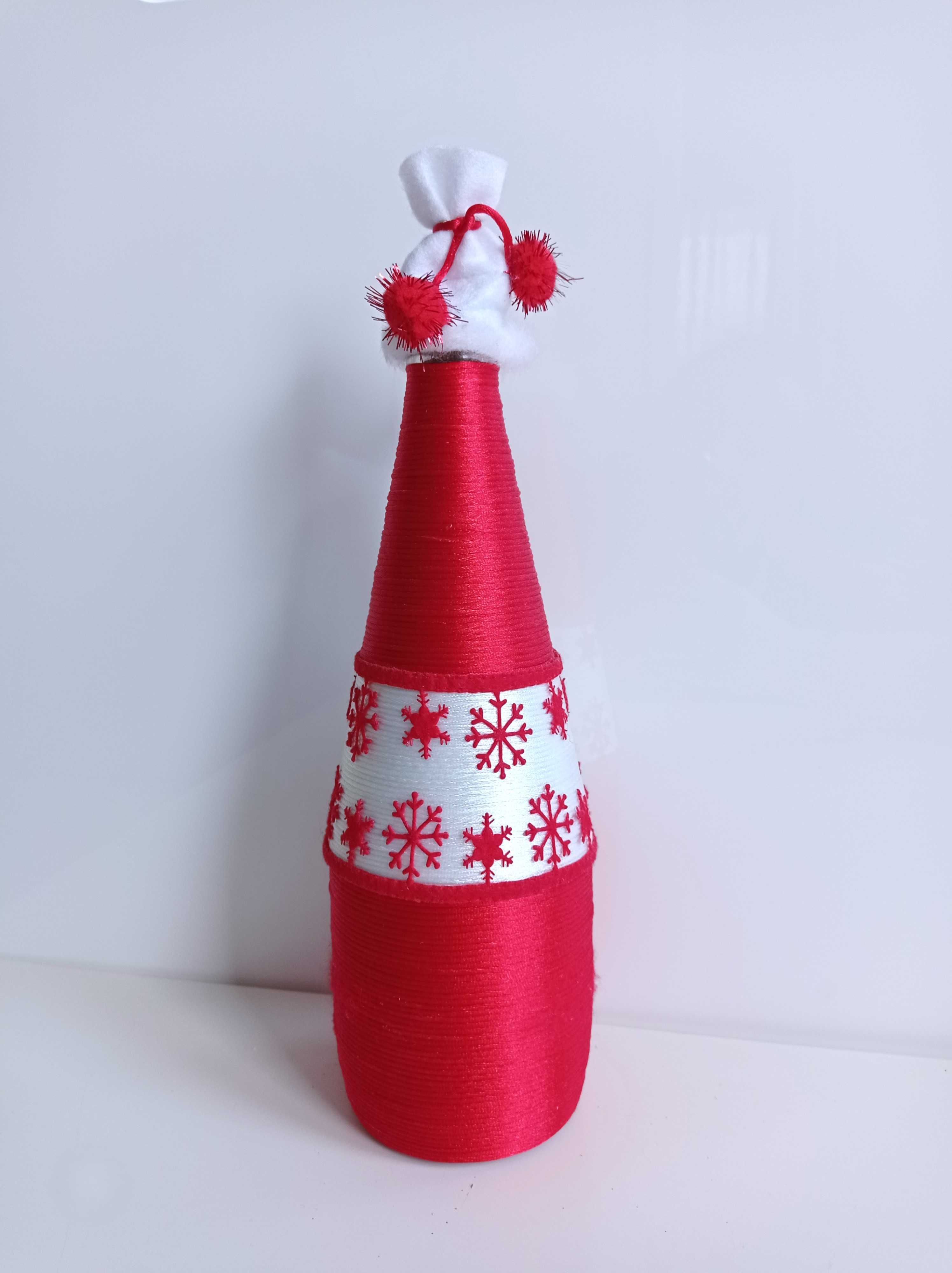 Butelka ręcznie zdobiona Boże Narodzenie Red Snowflakes 750 ml