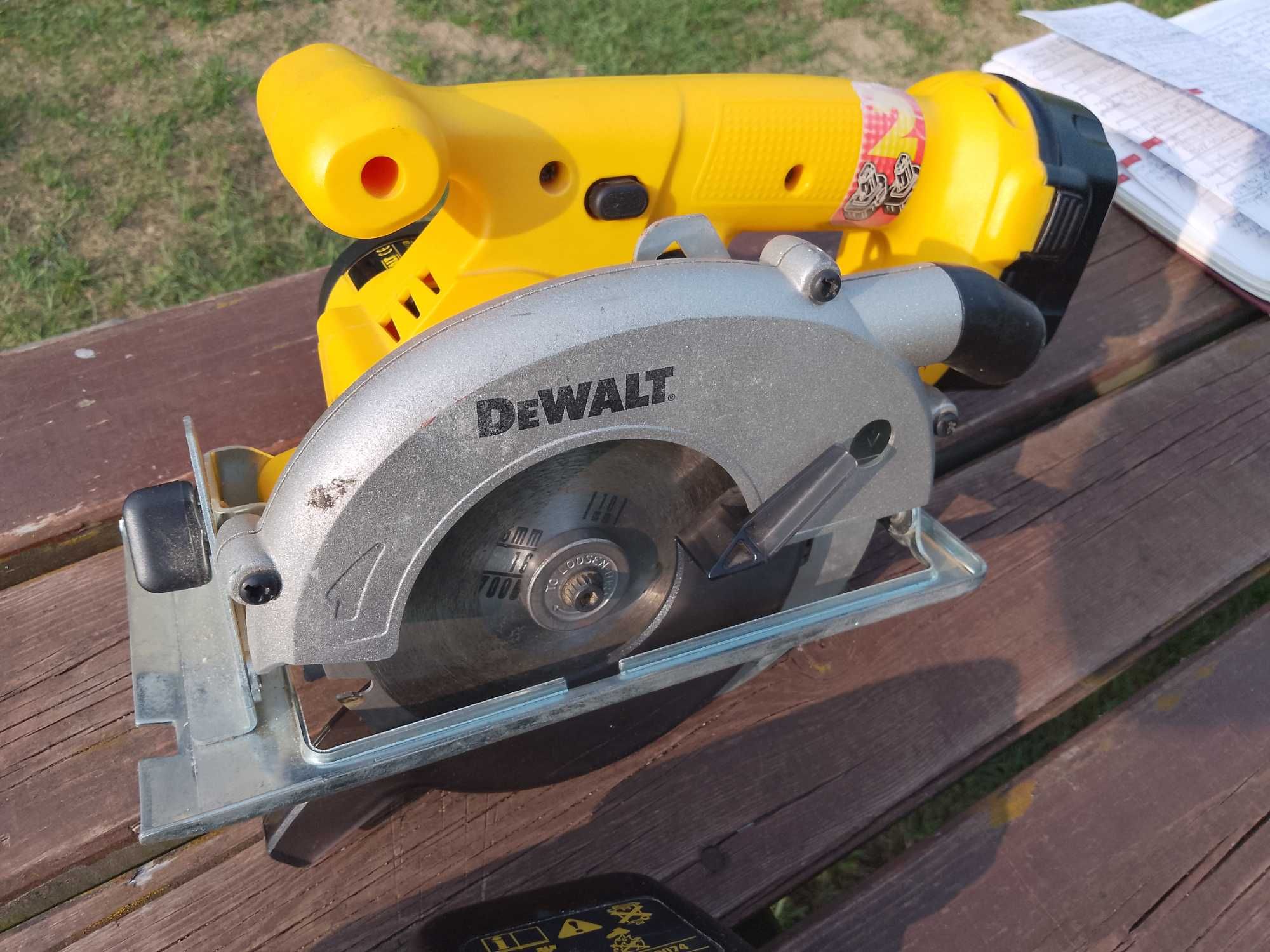 Piła tarczowa akumulatorowa DeWalt. 14,4V. Jak nowa!