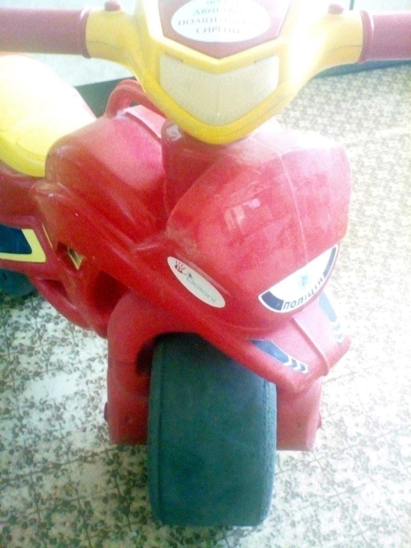Мотоцикл-каталка / толокар / мотобайк детский Doloni, б/у, качество