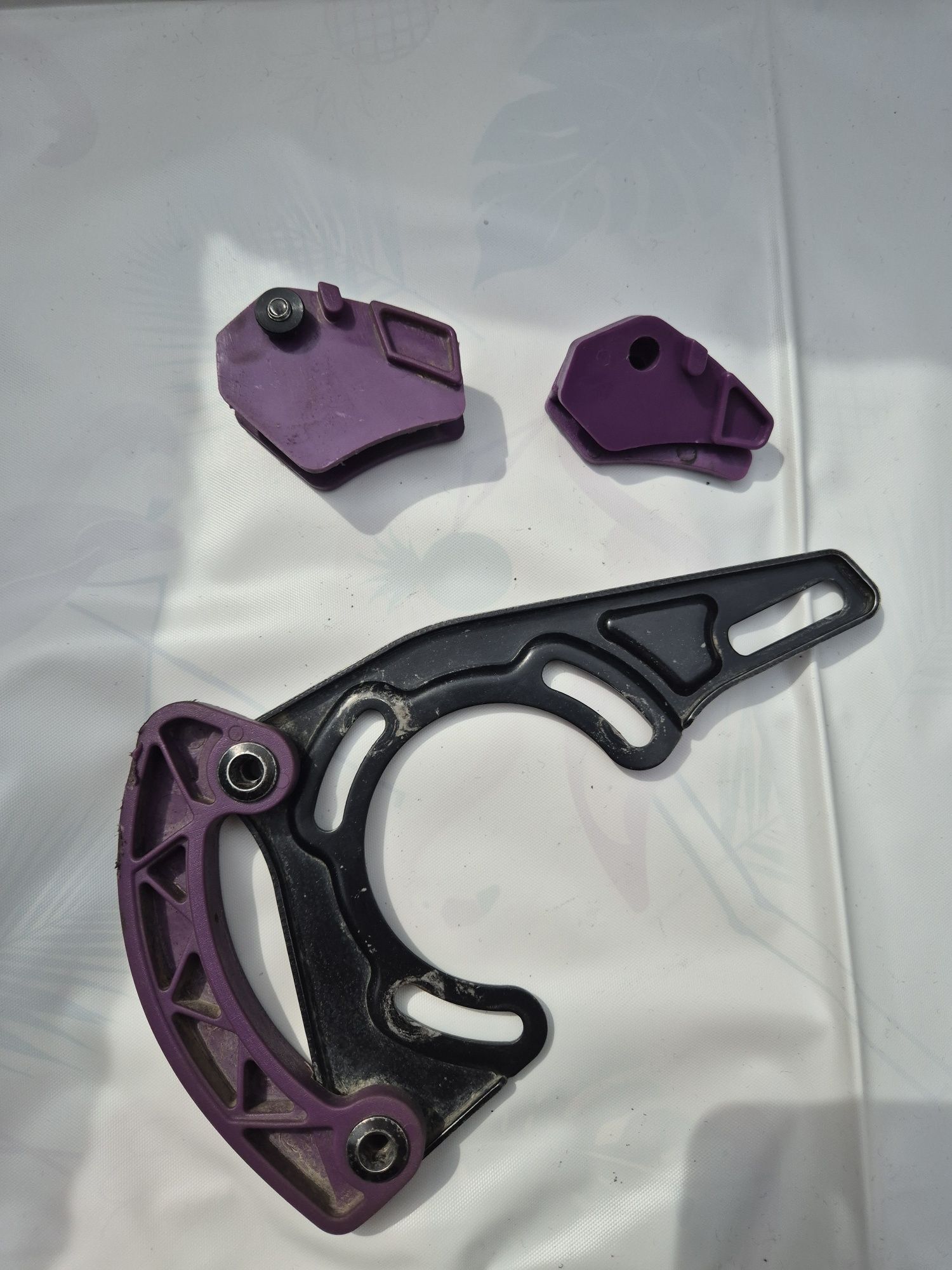 Mozartt napinacz łańcucha HXR steel fioletowy