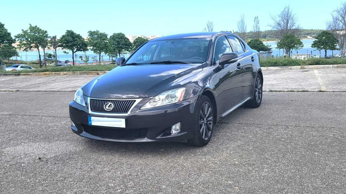 Lexus IS 250 Aut. Premium V6 – 208 CV