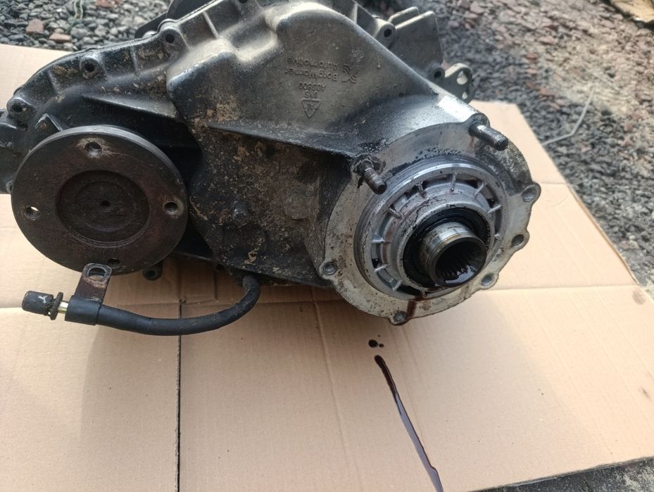 Роздатка КПП Kia Sorento BL Соренто 2002-05 3.5 безнин