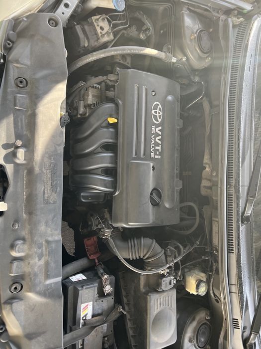 Toyota Corolla E12 1.4 vvti (peças)