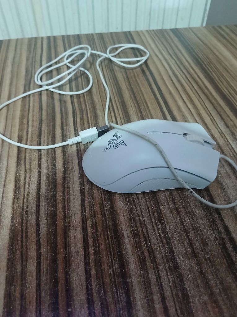 Myszka detheder  razer