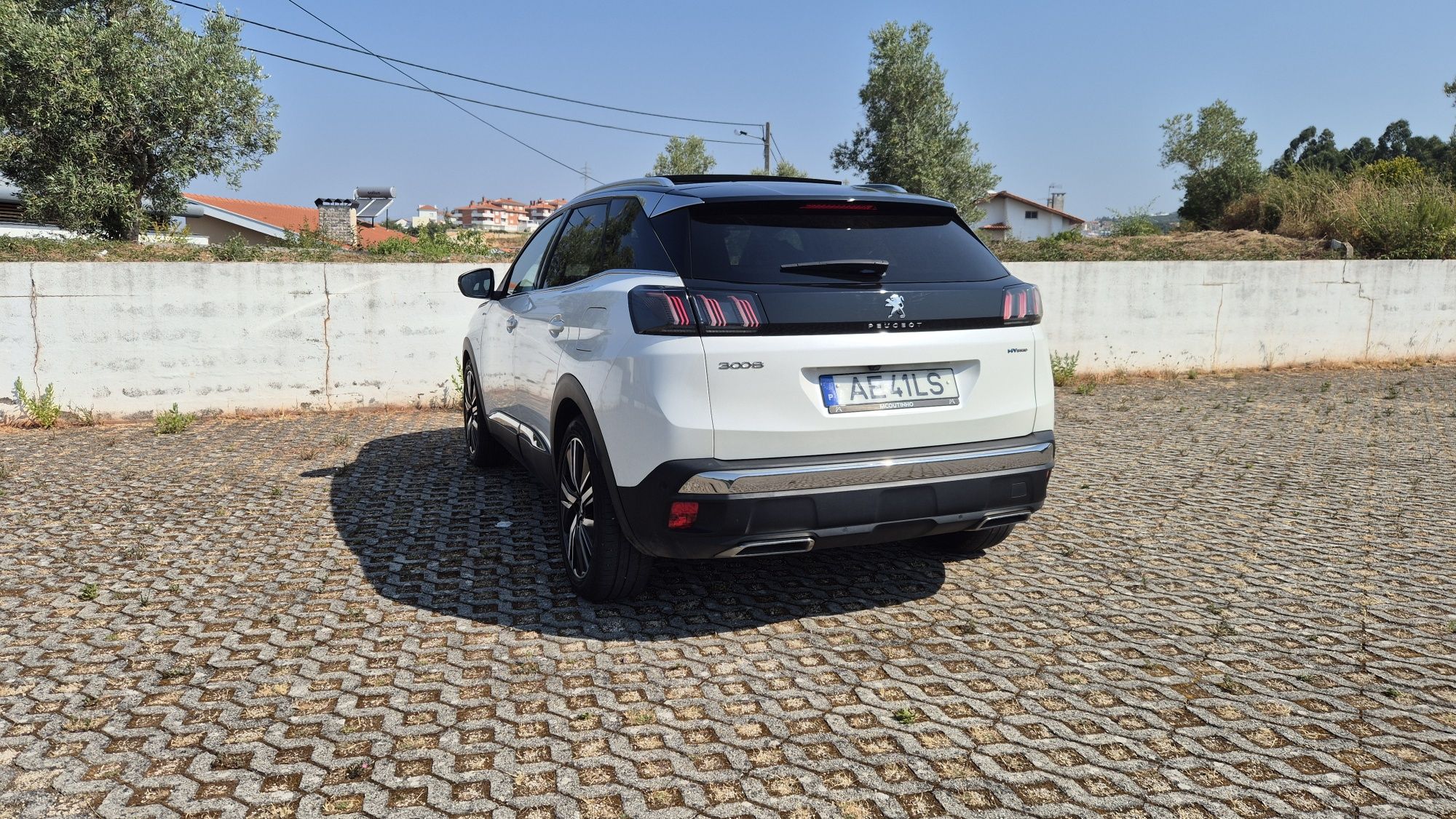 Peugeot 3008 HYBRID 1.6 225CV