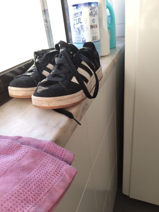 Tênis adidas campus