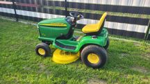 Traktorek Kosiarka John deree Lt 160 silnik kohler  ładny