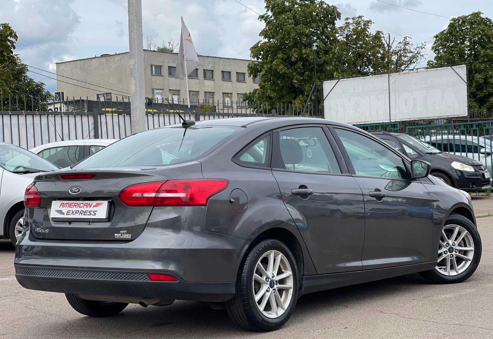 Ford Focus SE 2018 року