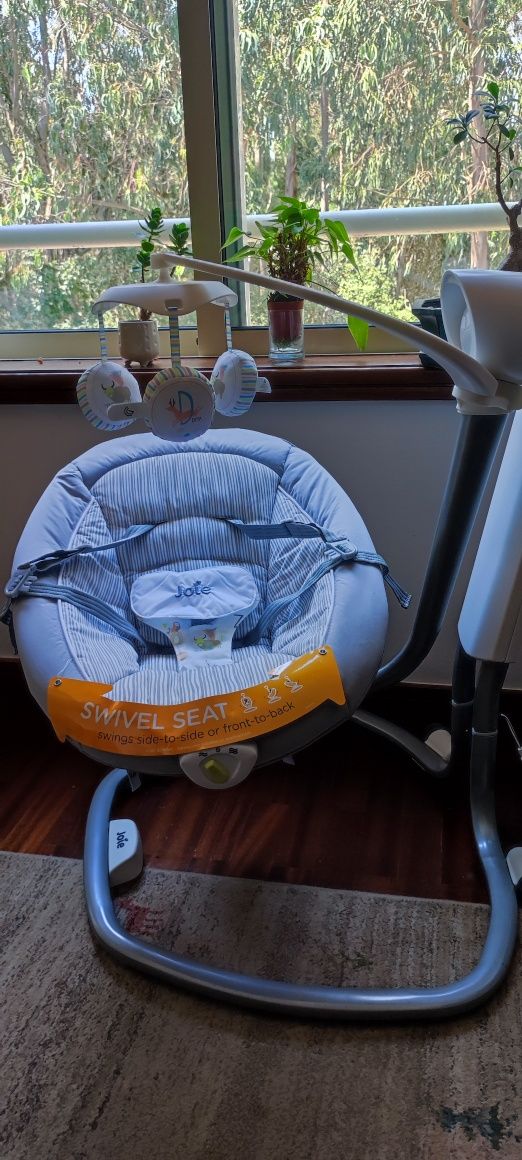 Baloiço bebé Joie Swivel NOVO