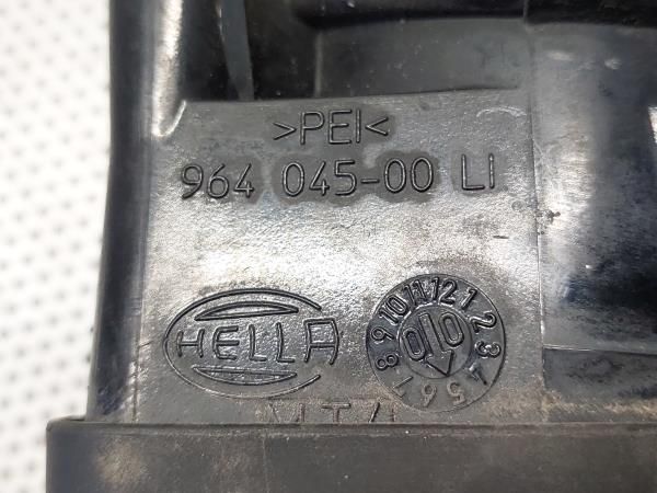 Farol nevoeiro frente esquerdo VOLKSWAGEN Polo (6N)