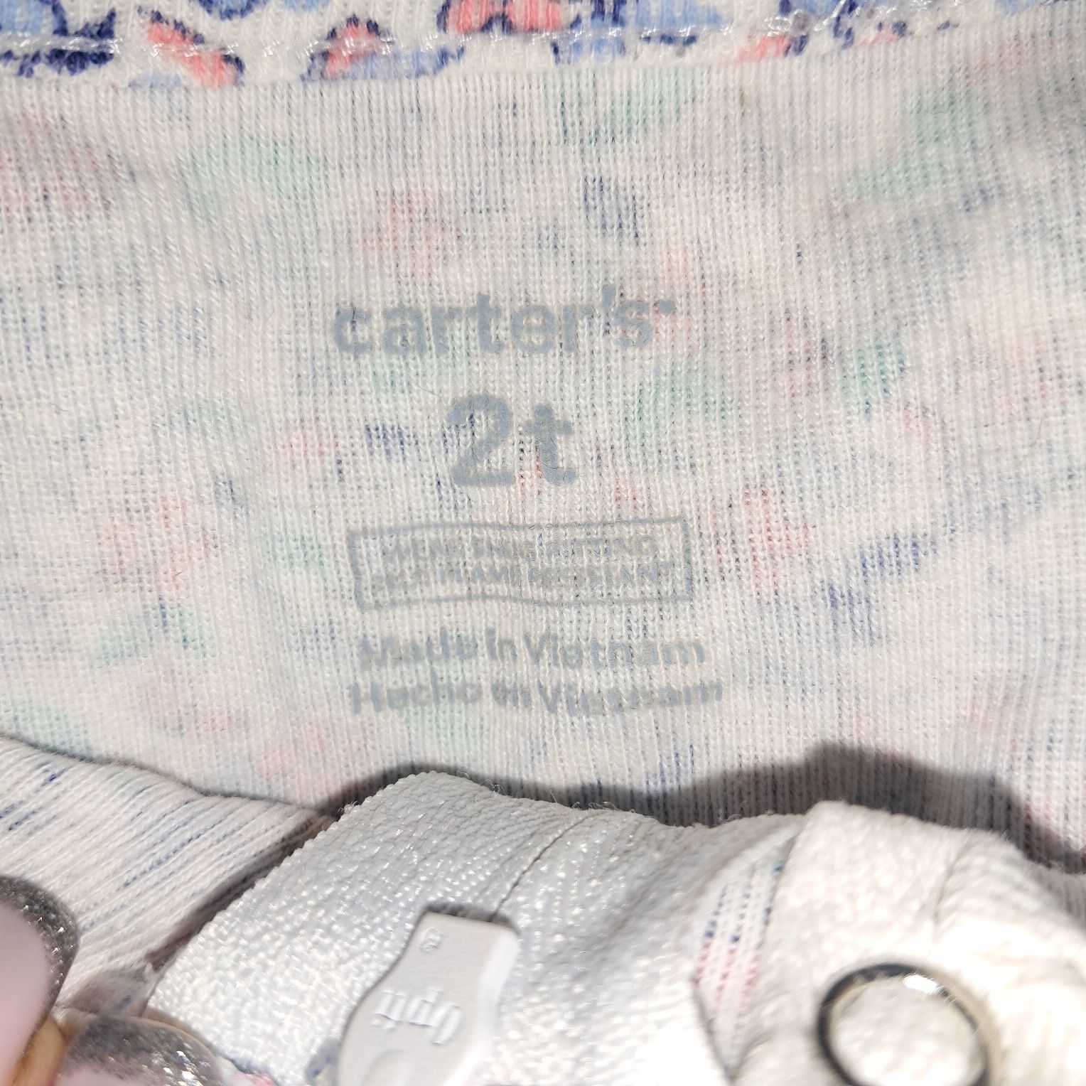Піжамка на 6-9міс для дівчинки.чоловічки Carter's 24m