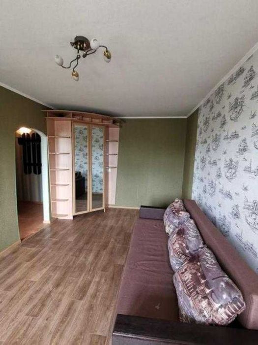 Продам 1 комнатную квартиру с ремонтом на Новых дома