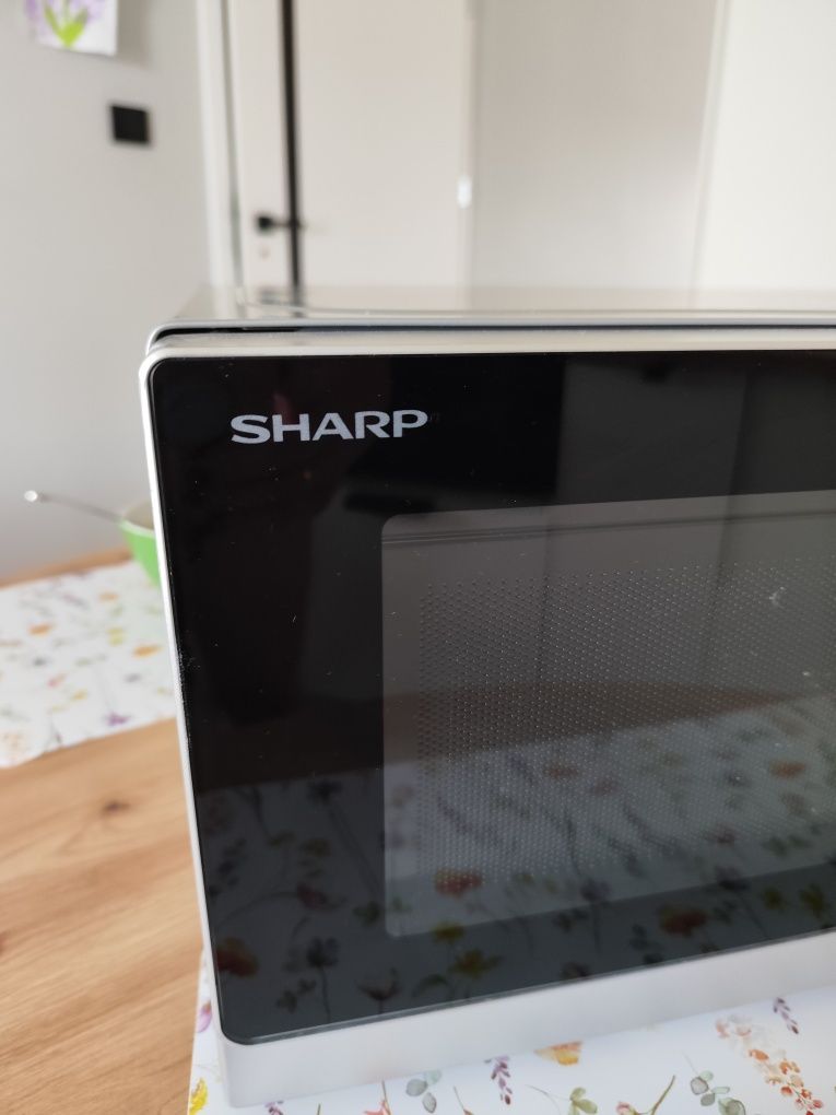 Mikrofalówka SHARP Nowa