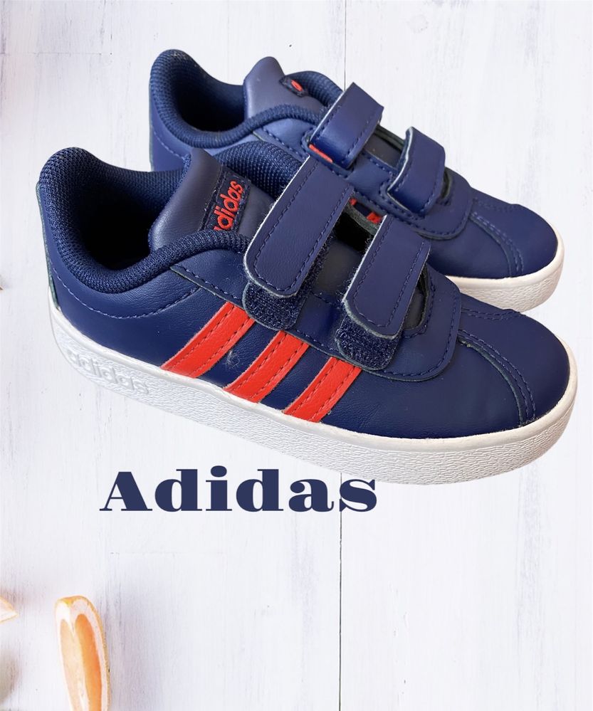 Adidas sneakersy tenisówki 3-4 latka rozmiar 24 skóra naturalna