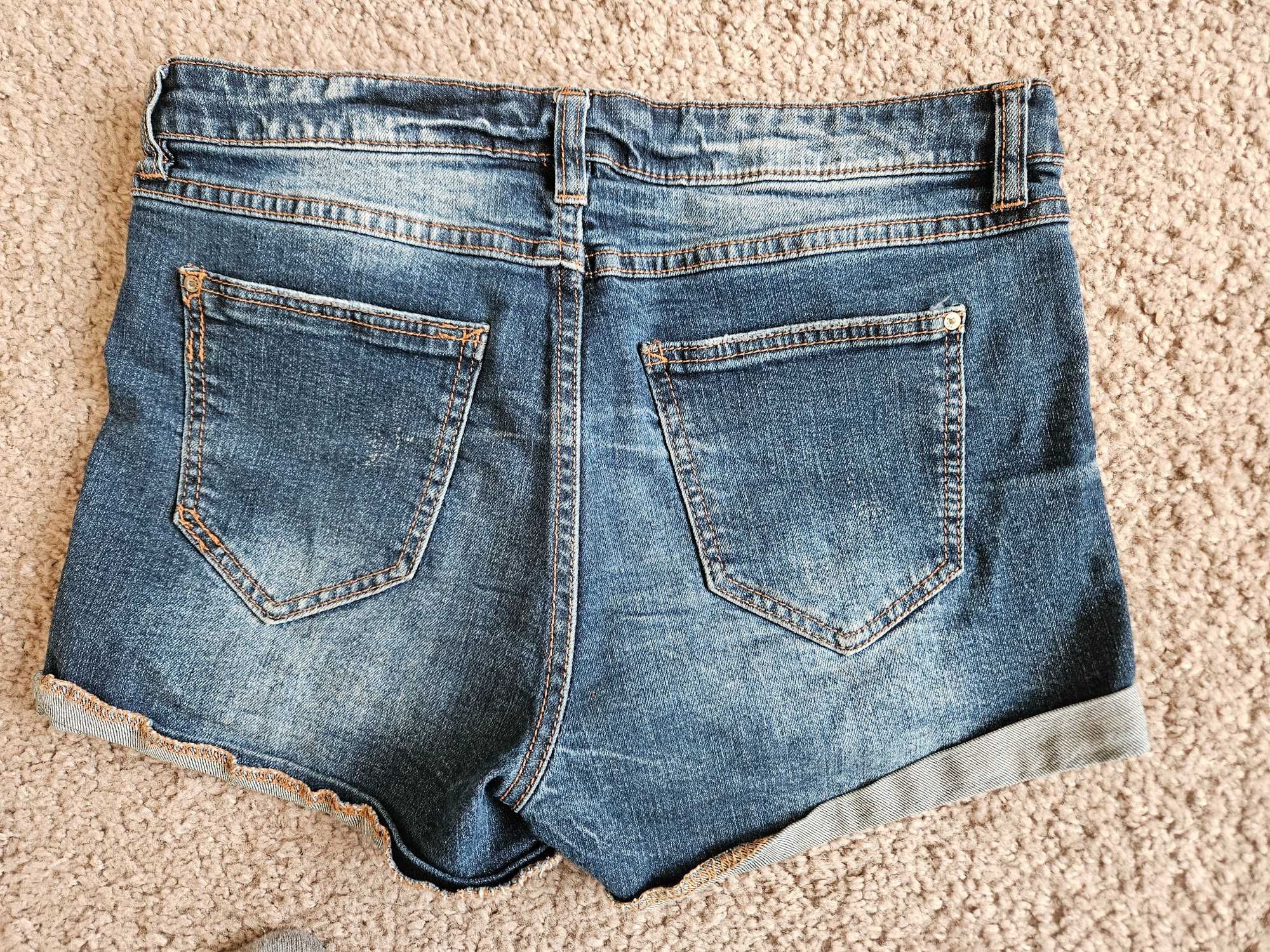 3 pary szortów jeansowych damskich (H&M, Reserved), rozm. S