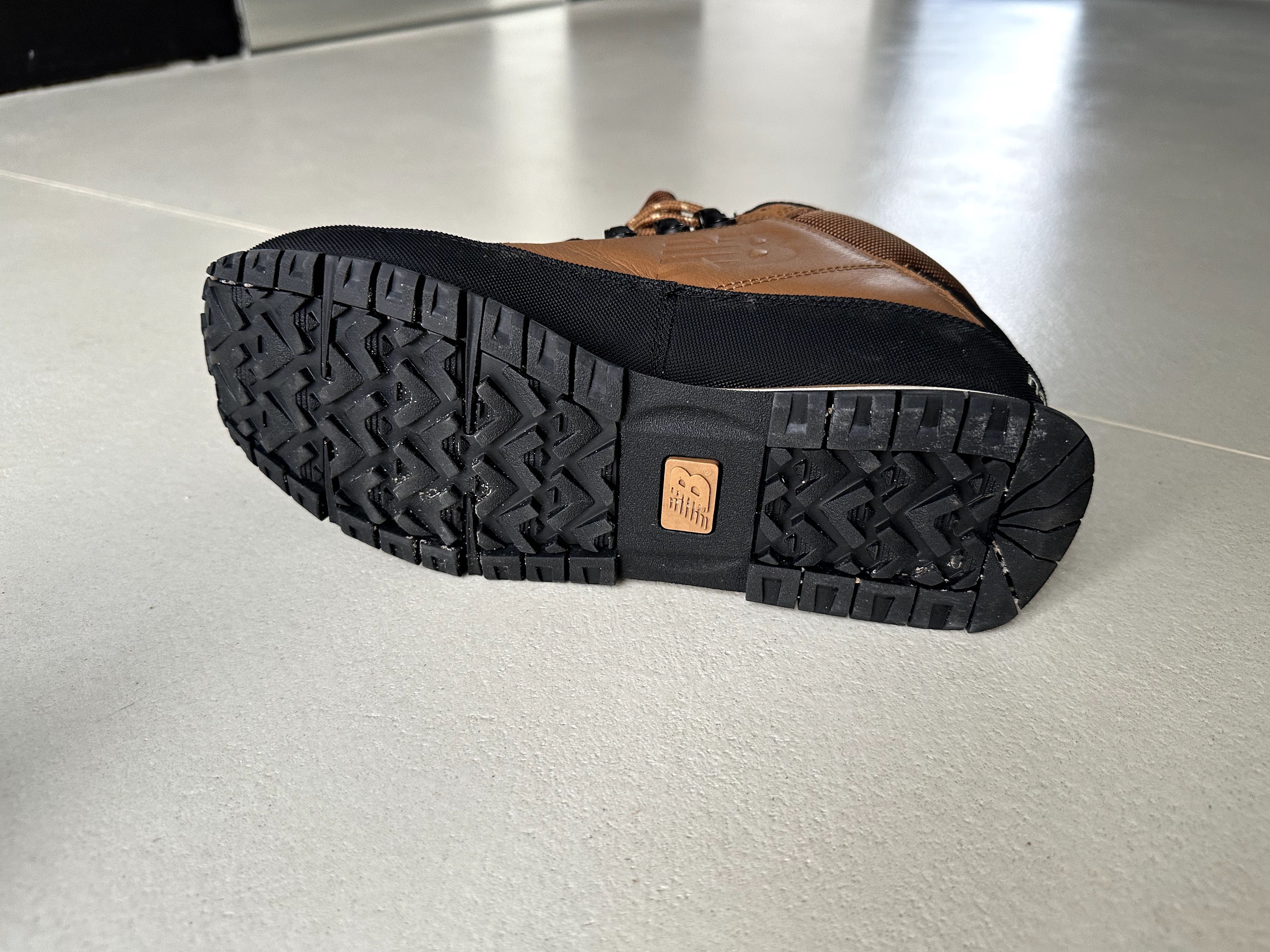 Buty New Balance 754, brązowe, idealne na zimę
