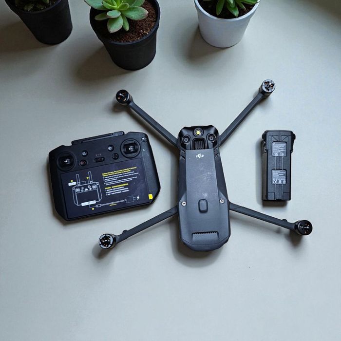 квадрокоптер - Dji Mavic 3T + Пульт + АКБ (чистый аккаунт)