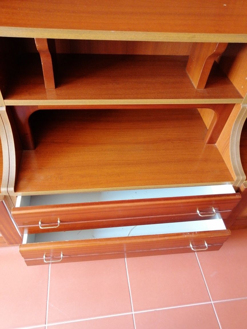 Móvel de Sala  / Estante