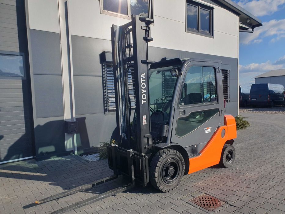 Wózek widłowy Toyota 8FGF25 Kabina  Ogrzewanie 8FG20,8FGF30 2011r
