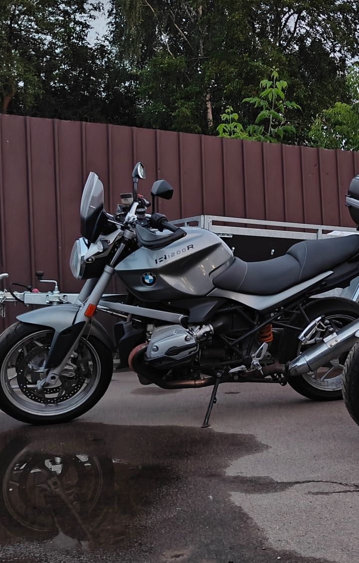 Продам мотоцикл BMW R1200R 2009 року