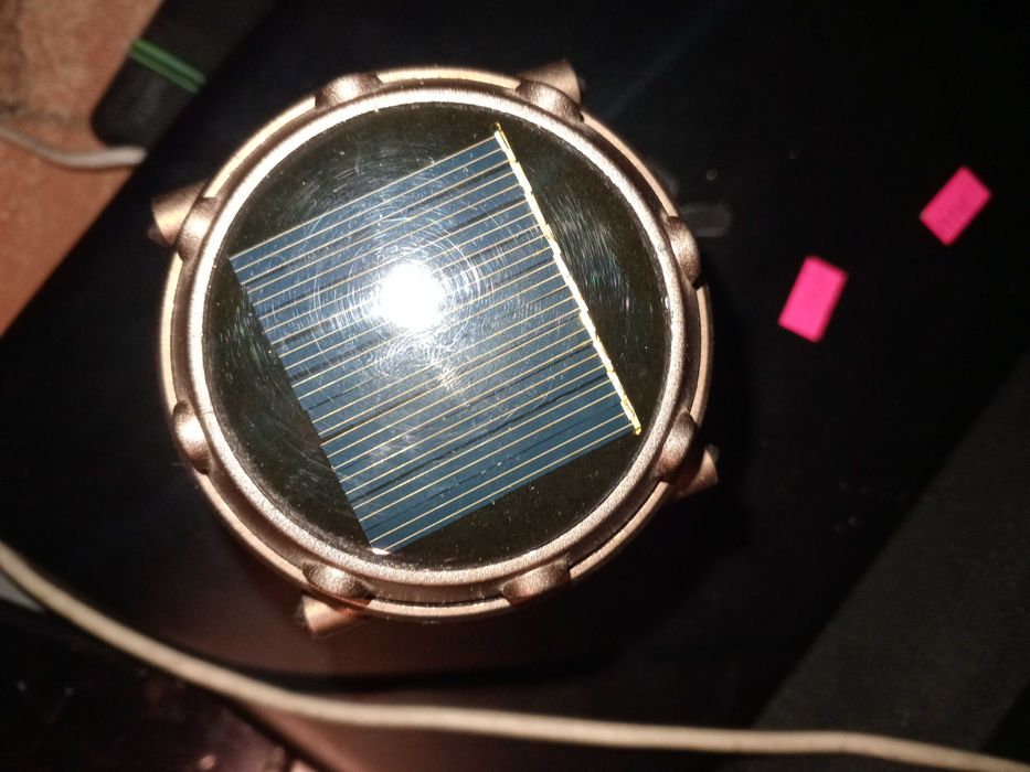 Туристический Фонарик G85, Solar, USB Power Bank.