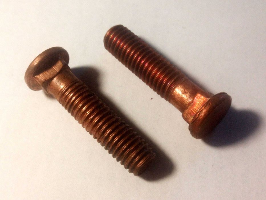 Болт стартера ЗАЗ 2шт втягивающего реле контактный медь квадрат СССР