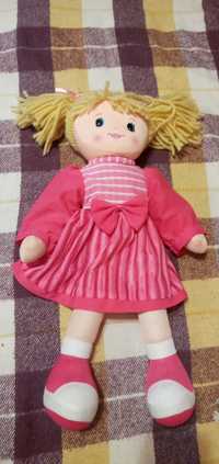 Лялька для дівчаток