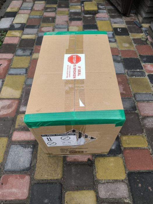 Акумулятор Lifepo4 powerwin Bt100,12,8v,100a.В наявності,новий, запак