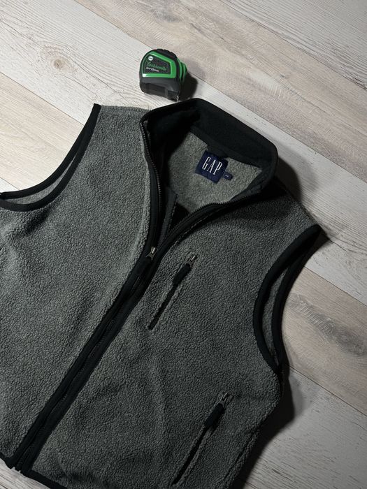 Жилетка Gap трекінгова жилетка флісова жилетка outdoor туристична y2k