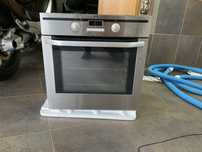 Forno de encastrar AEG, usado a funcionar, à exceção da ventoínha.