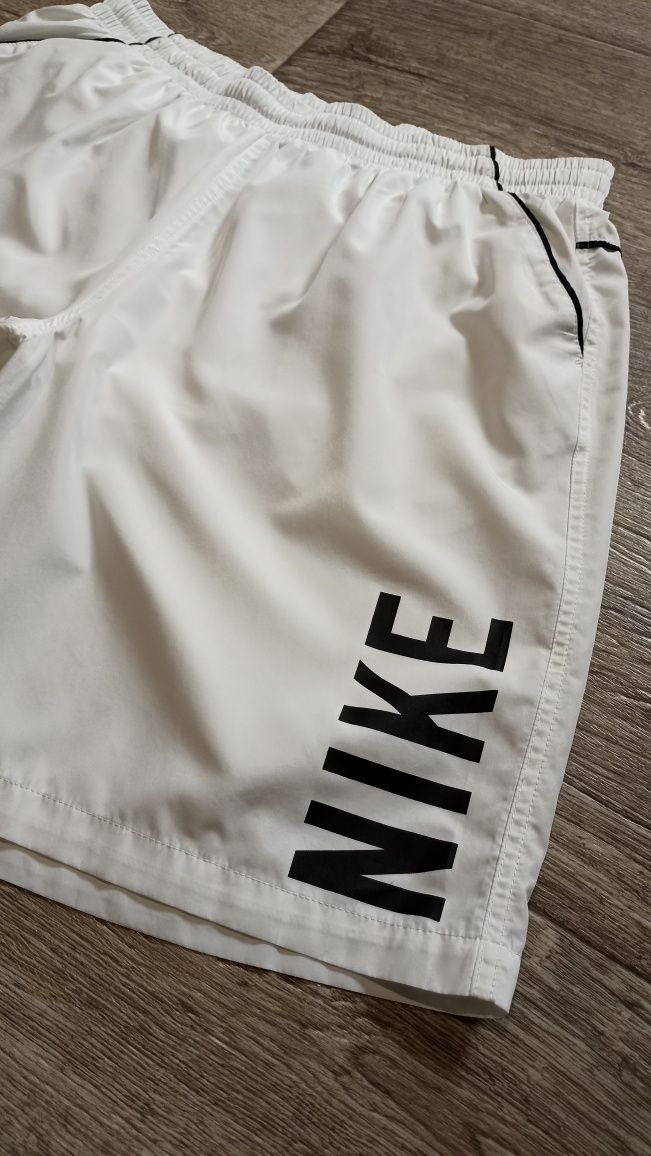 Шорти чоловічі Nike originals спортивные шорты мужские XXL