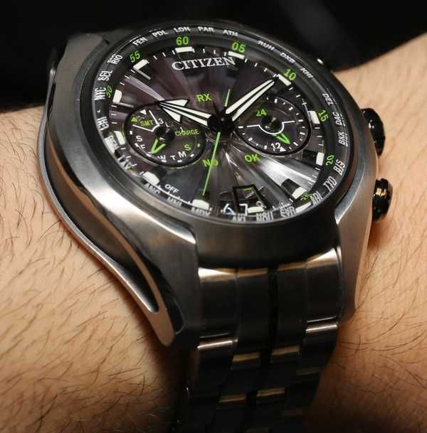 Продам часы Citizen Eco Drive Satellite Wave H909 Titanium