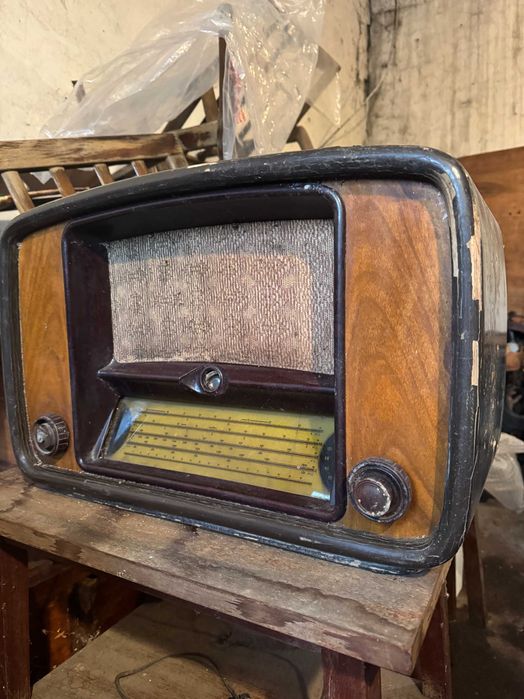 Radio lampowe Baltica Riga – lata 50. – antyk / vintage / do renowacji