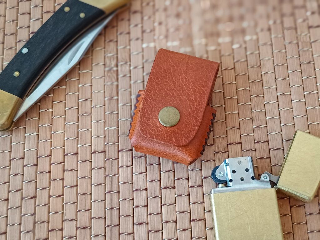 Borubar Skóroszyj - skórzane etui na zapalniczkę Zippo