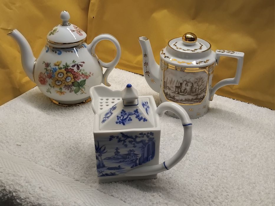 Bules em Porcelana