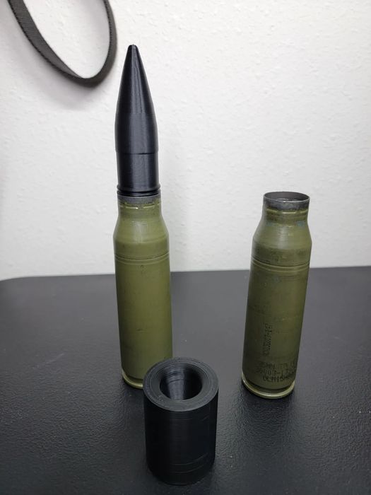 Projétil GAU-22 25mm com Ferramentas