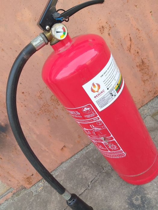 Продаю вогнегасник вживанний