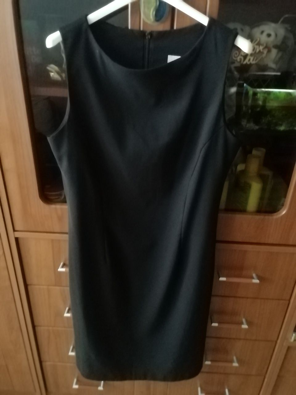 Sukienka czarna bez rękawów L