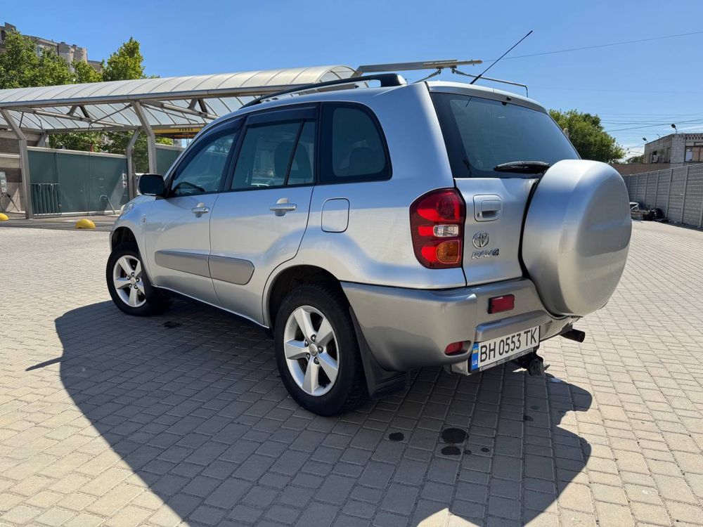 Toyota Rav 4 надежная и не прихотливая