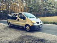 Renault Trafic  2.0 dCi 9 osobowy