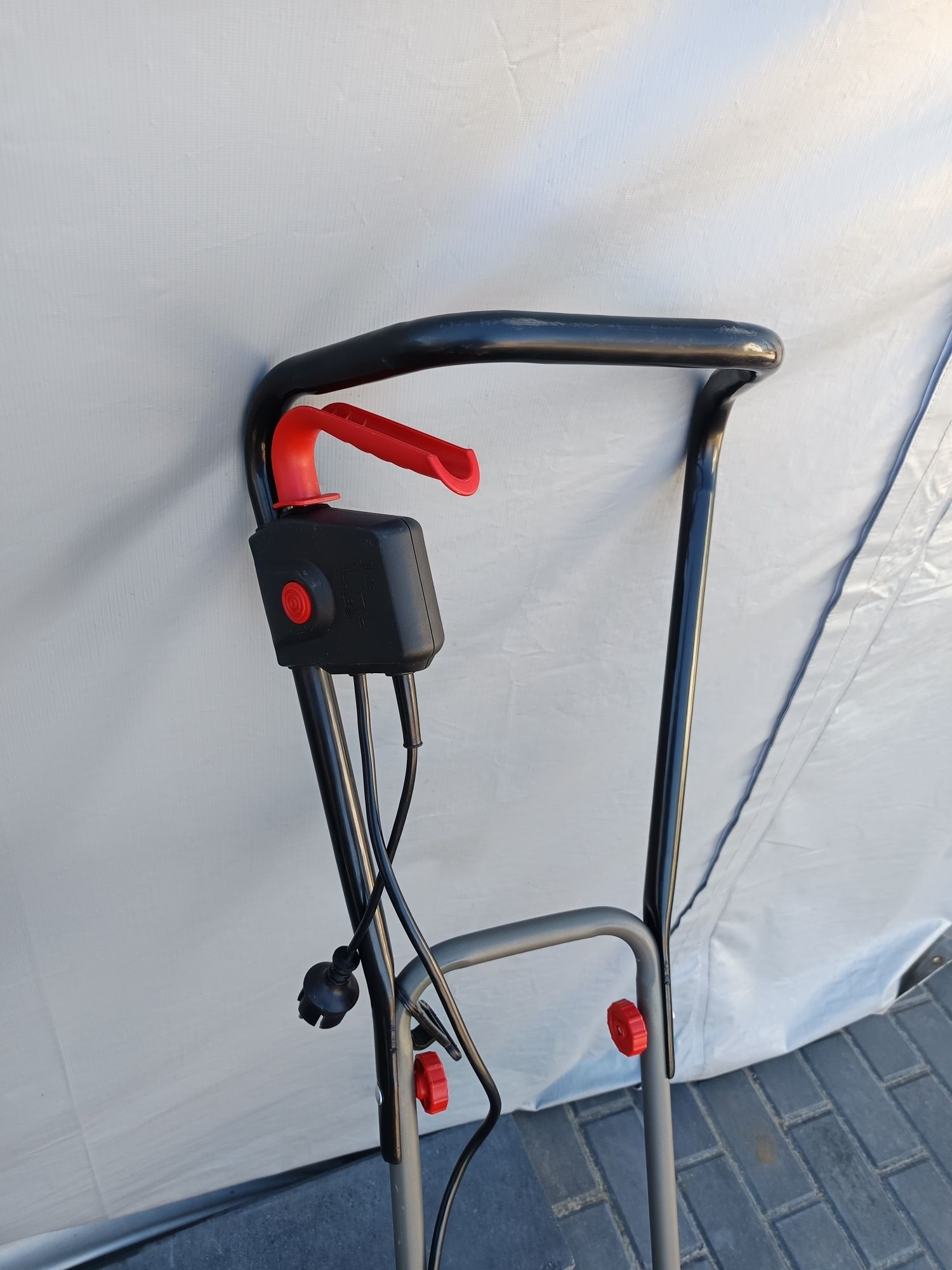 Glebogryzarka Einhell GC-RT 1545 M