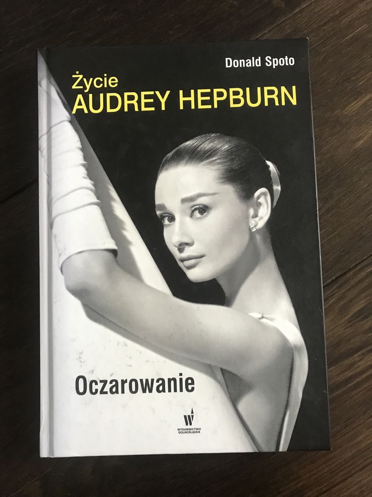 Biografia „Życie Audrey Hepburn oczarowanie” Donald Spoto