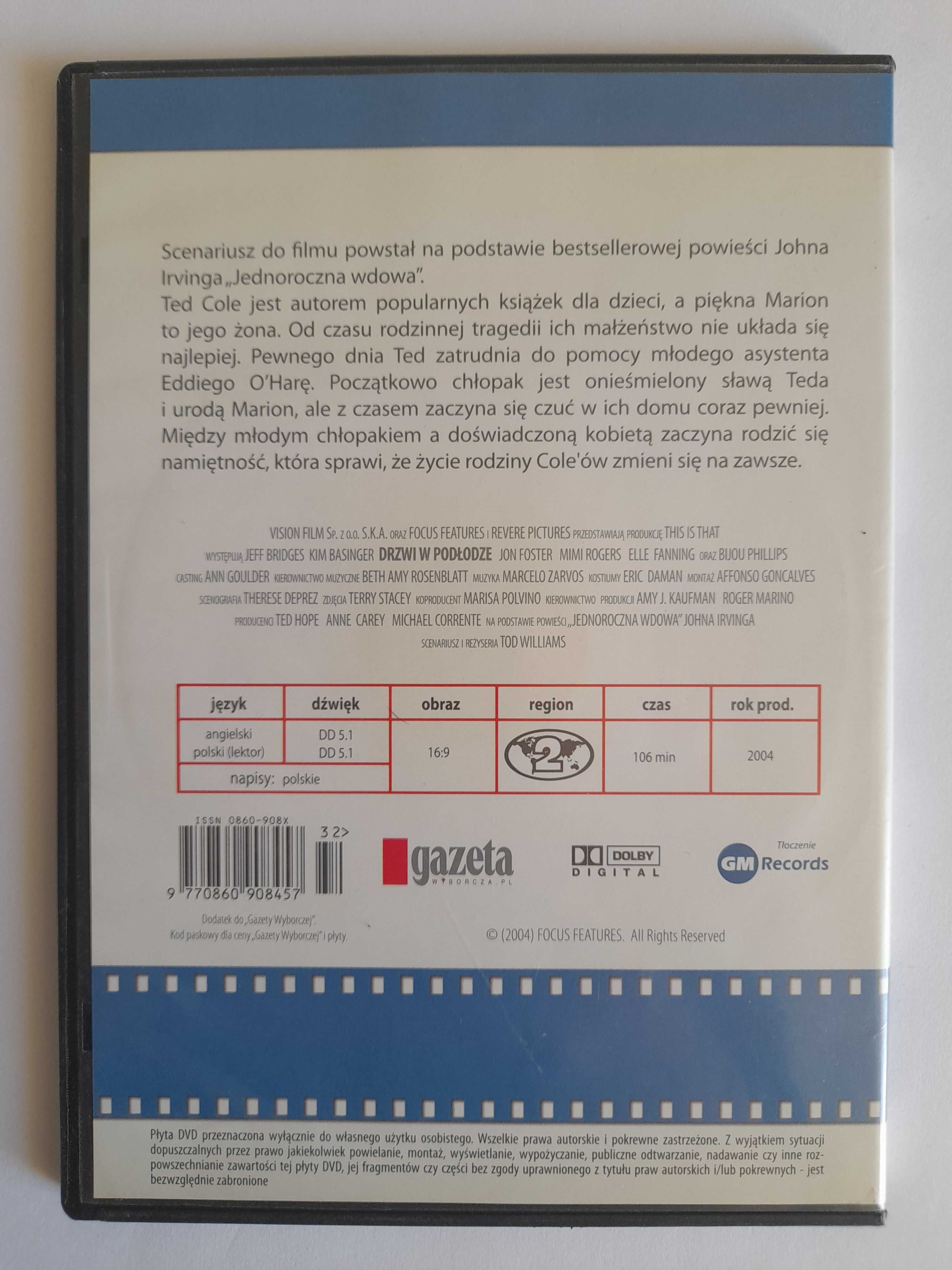 Drzwi w podłodze DVD