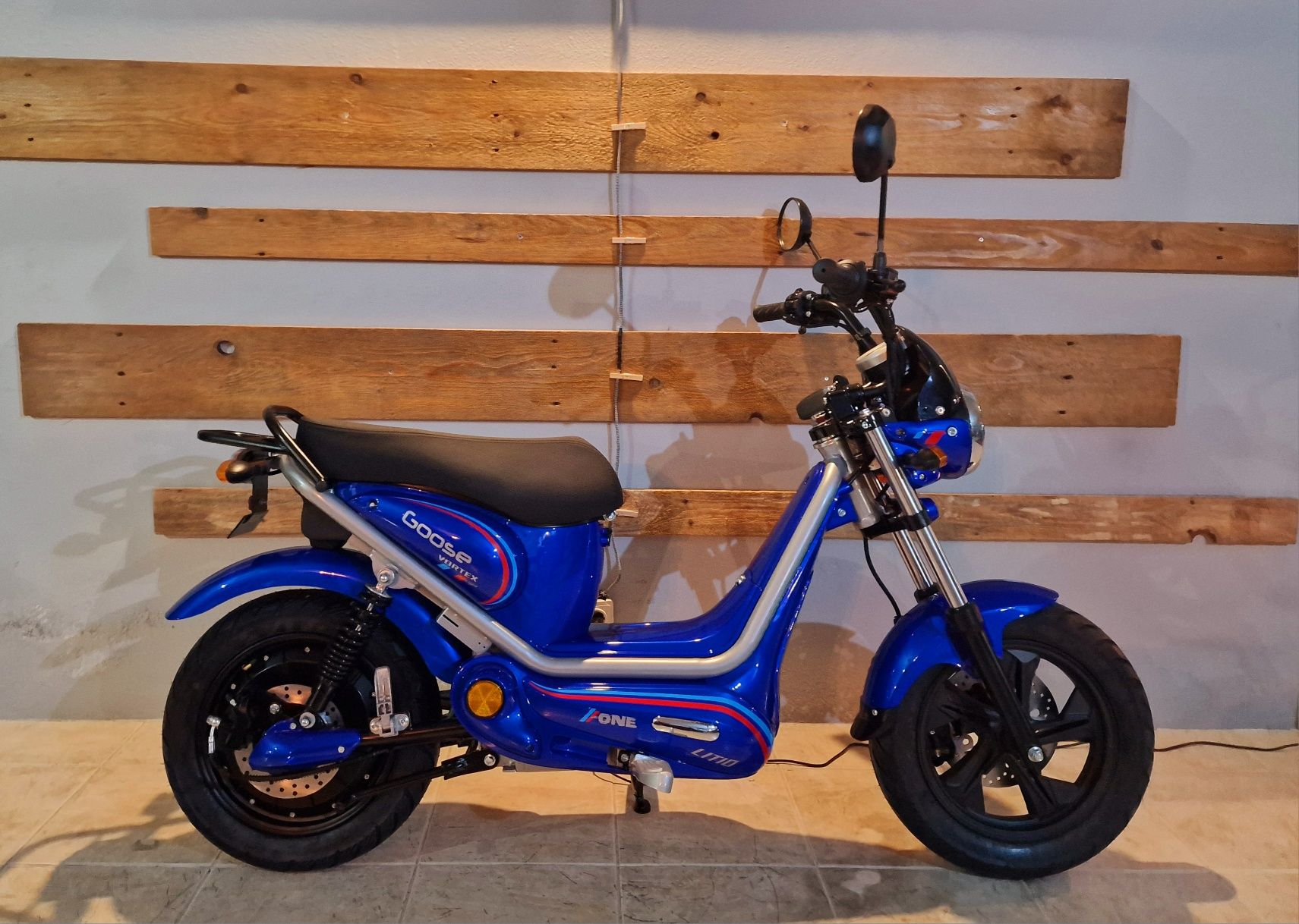 Scooter Elétrica Vortex X-One 26AH