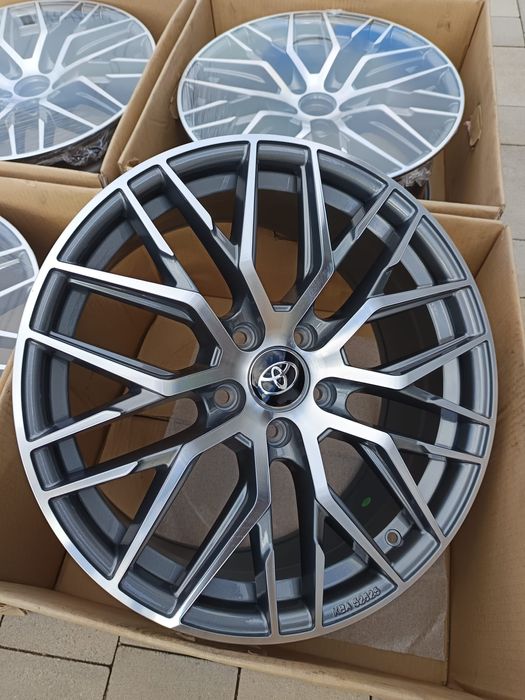 #MA4 Alufelgi R18 5x114,3 Toyota Corolla Avensis Camry RAV4 Yaris