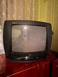 Телевизор LG и Saturn