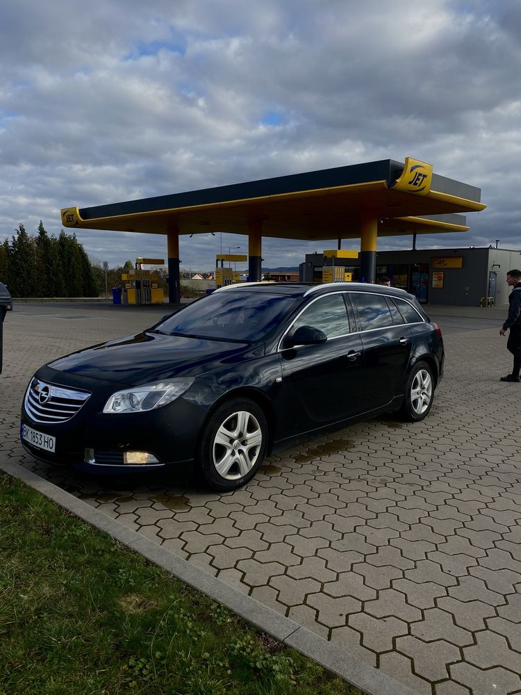 Opel Insignia 2011