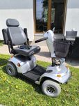 Wózek seniora elektryczny na dużych kołach