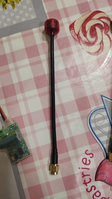 Продам 2 антени FPV на 5.8 G + ініціатор 1200 грн