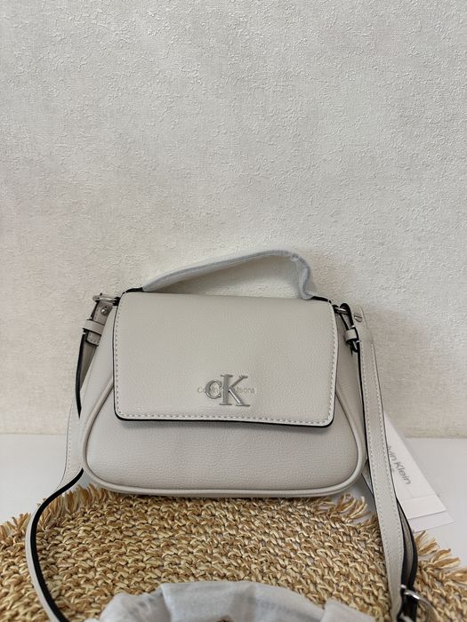 Сумка кросс боді Calvin Klein Кельвін Кляйн